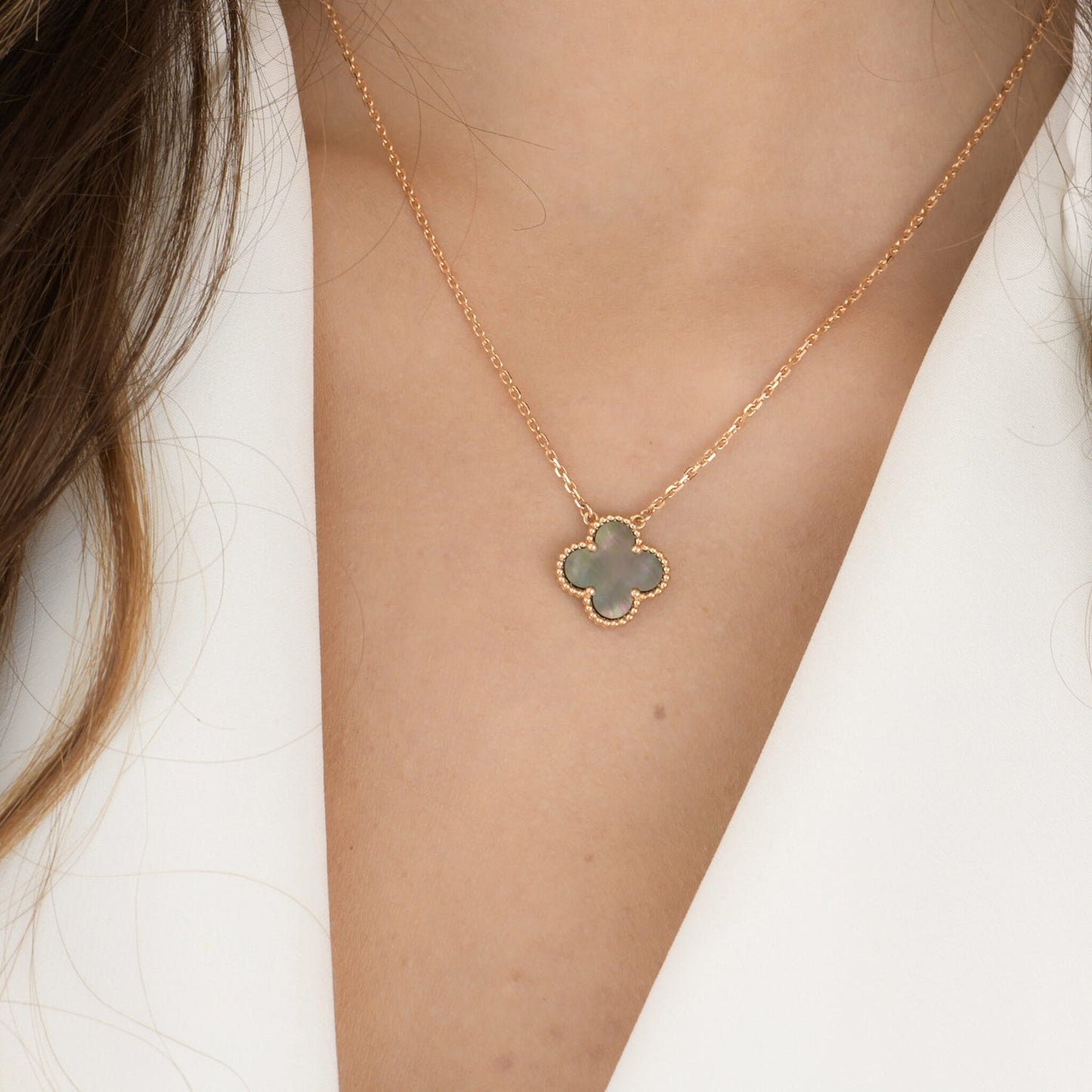 [Charm Aries Jewelry]CLOVER 15MM  GRAY MOTHER OF PEARL NECKLACE