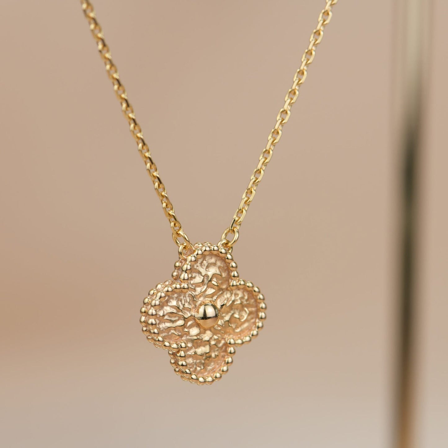 [Charm Aries Jewelry]CLOVER 15MM  BRONZING NECKLACE