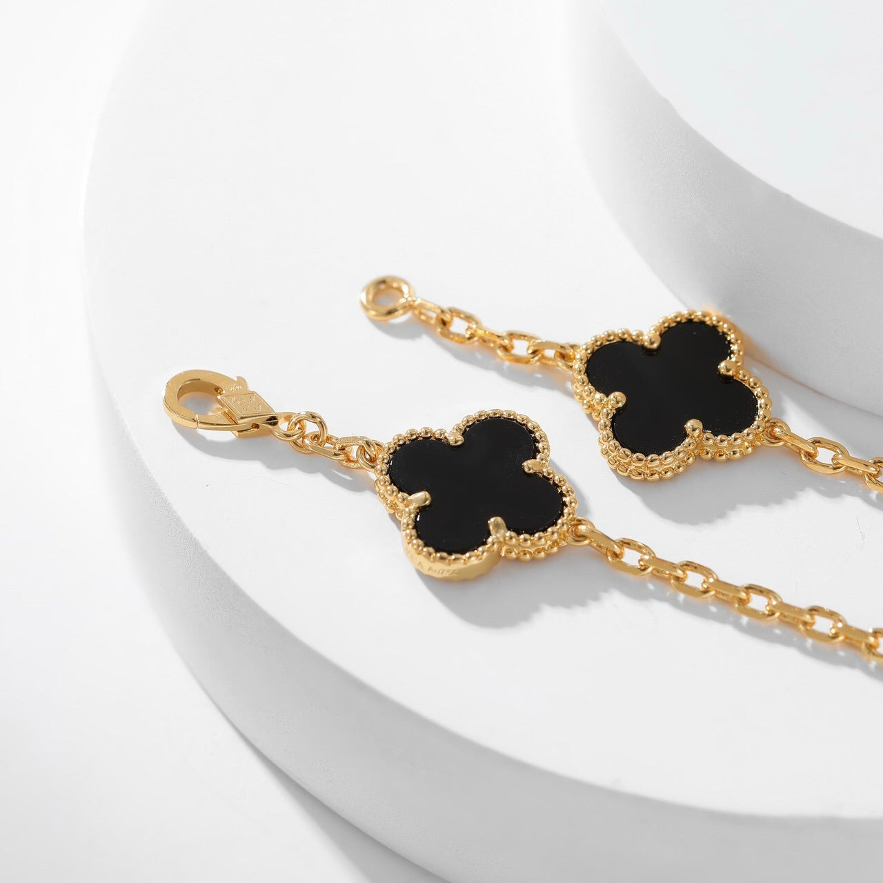 [Charm Aries Jewelry]CLOVERS THE 10-MOTIFS ONYX NECKLACE