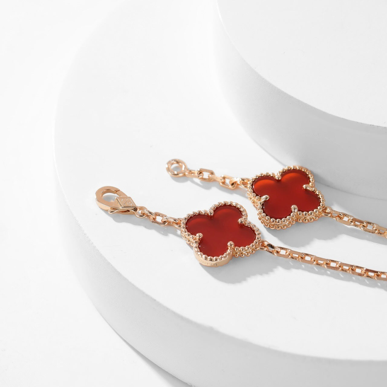 [Charm Aries Jewelry]CLOVERS THE  10-MOTIFS CARNELIAN NECKLACE