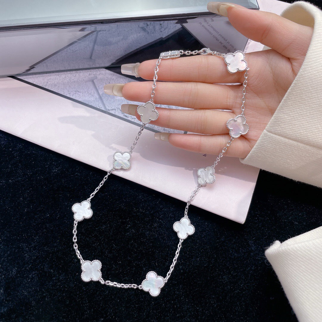 [Charm Aries Jewelry]CLOVERS THE 10-MOTIFS WHITE MOTHER OF PEARL NECKLACE