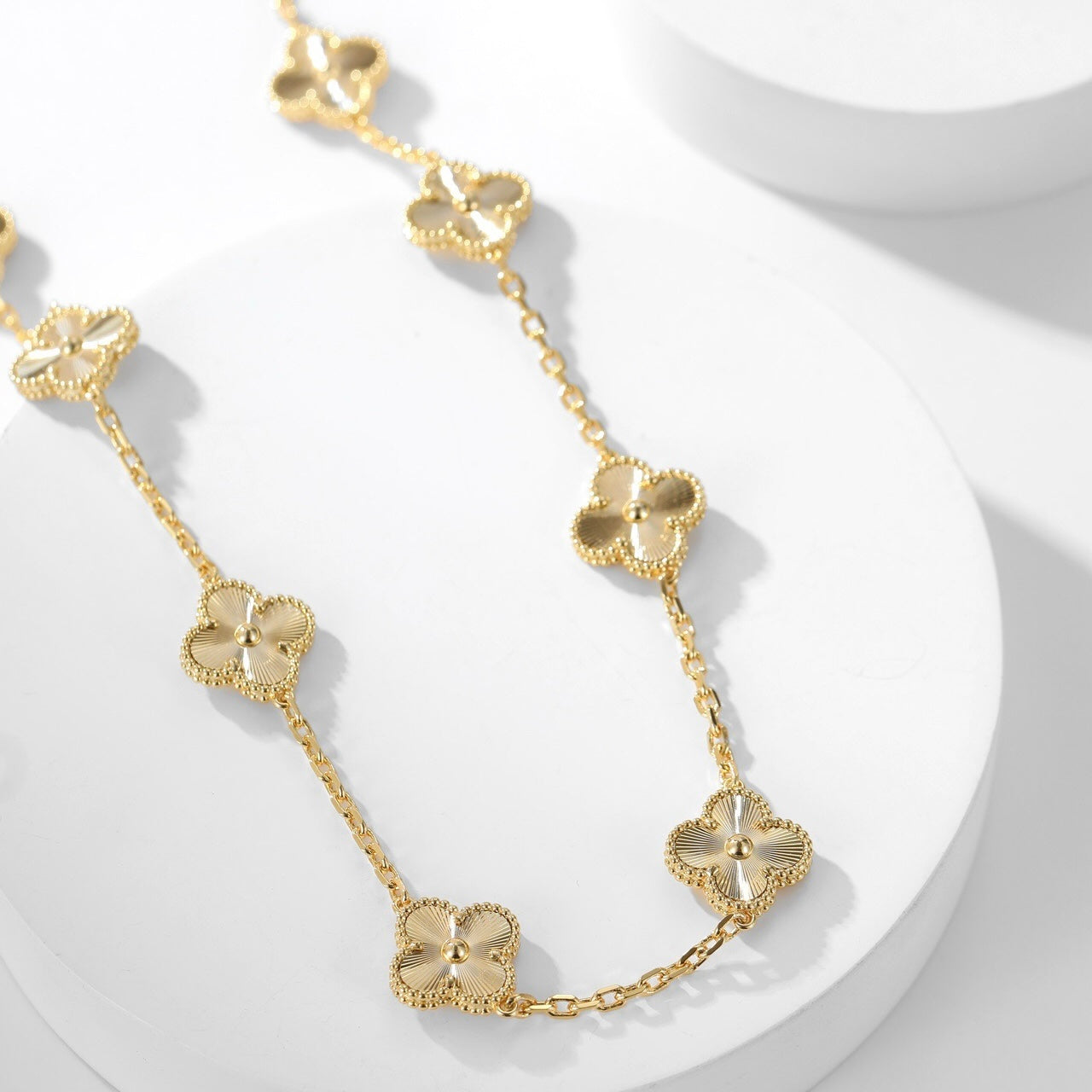 [Charm Aries Jewelry]CLOVERS THE 10-MOTIFS LASER NECKLACE