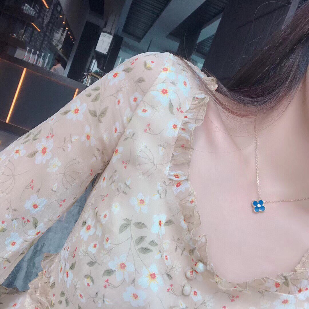 [Charm Aries Jewelry]CLOVER 15MM DIAMOND AND BLUE AGATE NECKLACE