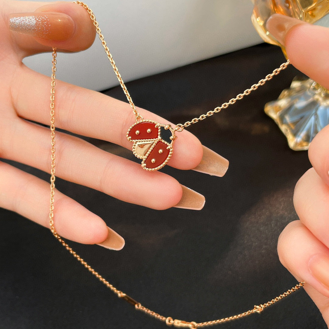 [Charm Aries Jewelry]LUCKY  CARNELIANS LADYBUG NECKLACE