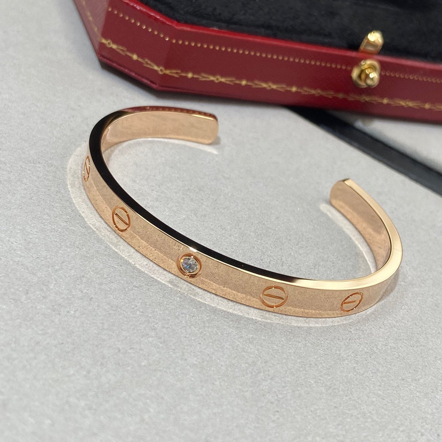 [Charm Aries Jewelry]LOVE BRACELET 6.1MM 1 DIAMOND OPEN CUFF