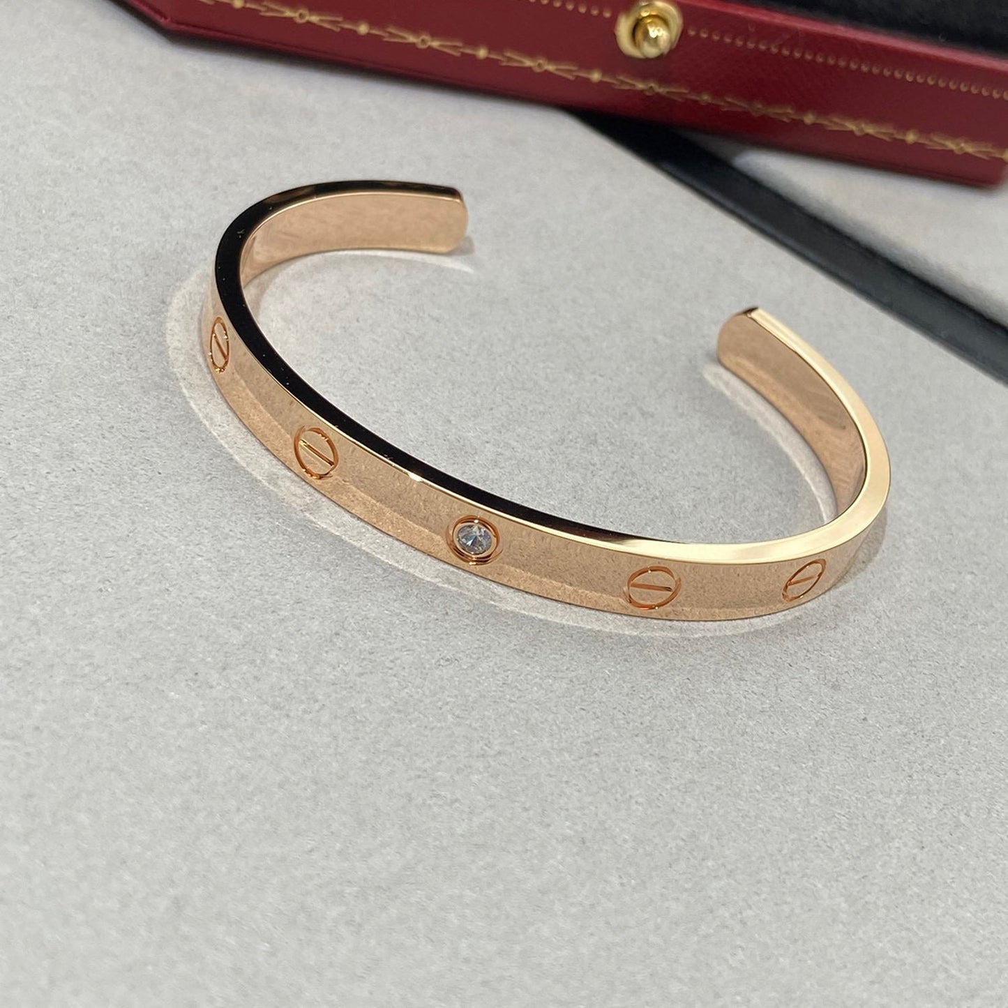 [Charm Aries Jewelry]LOVE BRACELET 6.1MM 1 DIAMOND OPEN CUFF