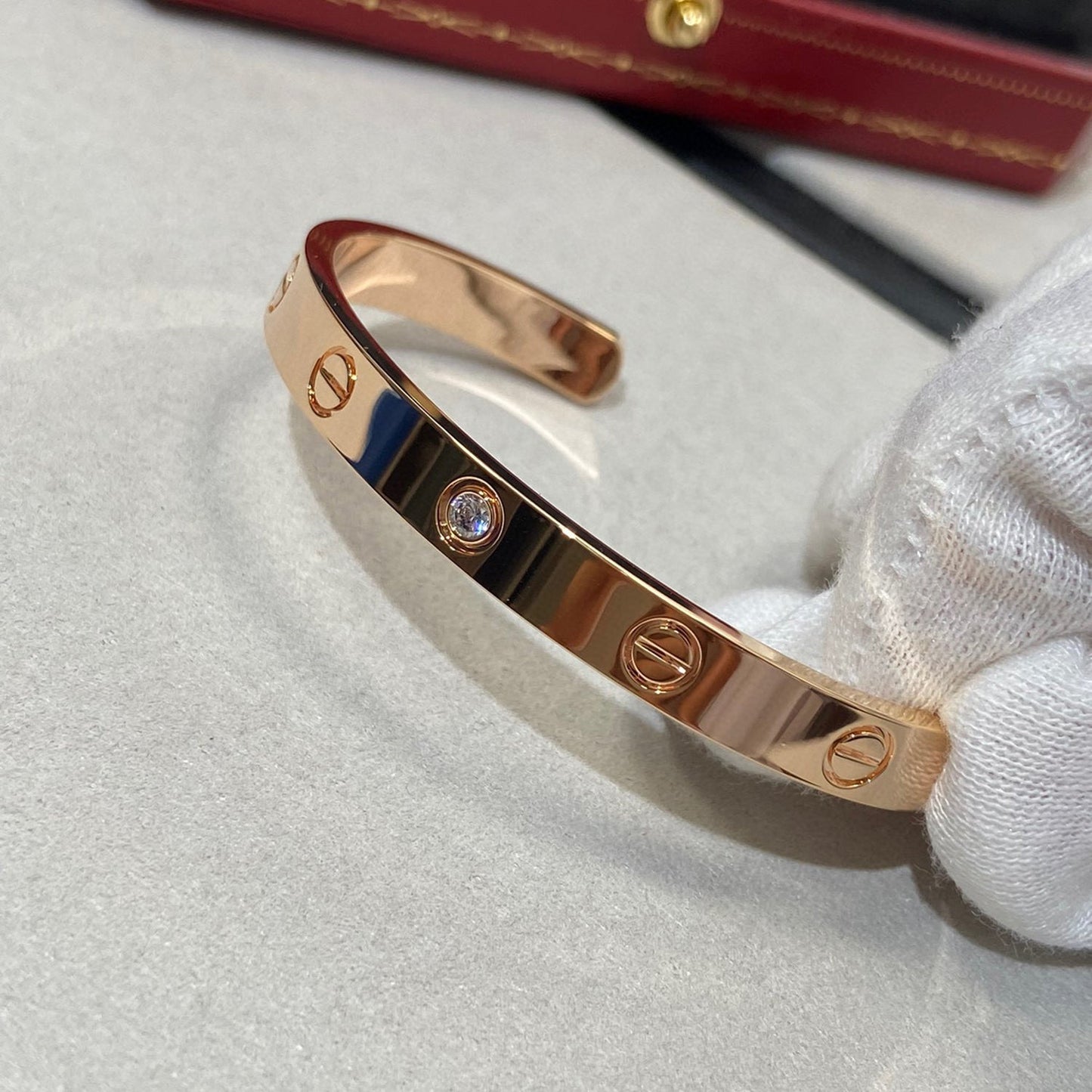 [Charm Aries Jewelry]LOVE BRACELET 6.1MM 1 DIAMOND OPEN CUFF