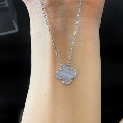 [Charm Aries Jewelry]CLOVER 15MM BLUE CHALCEDONY NECKLACE SILVER