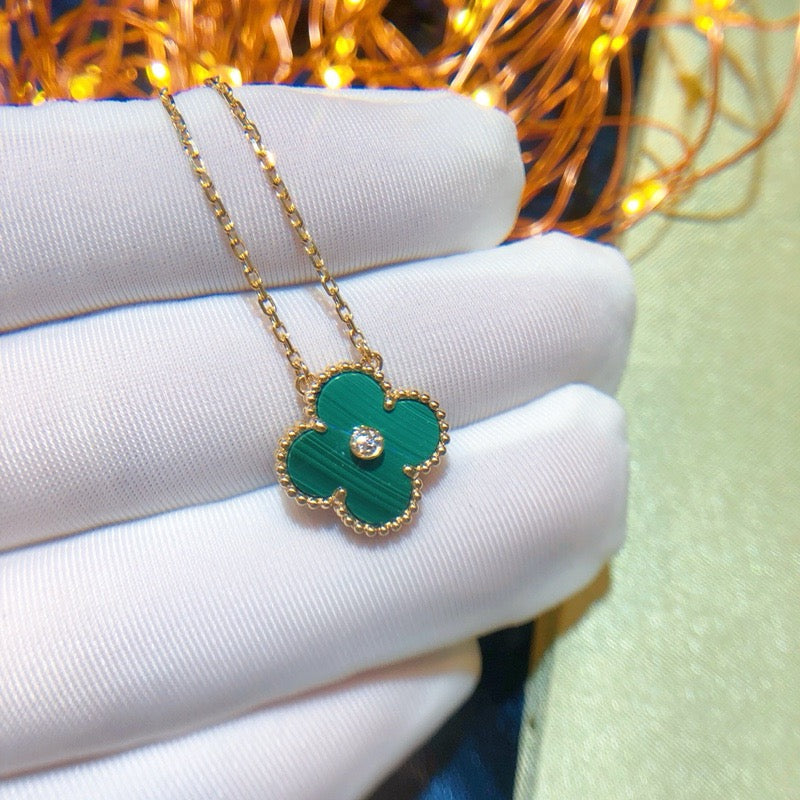 [Charm Aries Jewelry]CLOVER 15MM DIAMOND TURQUOISE NECKLACE