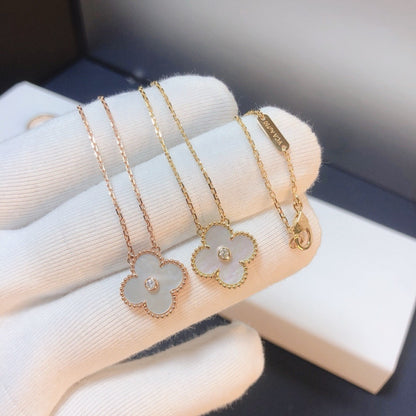 [Charm Aries Jewelry]CLOVER 15MM DIAMOND WHITE FRITILLARIA NECKLACE