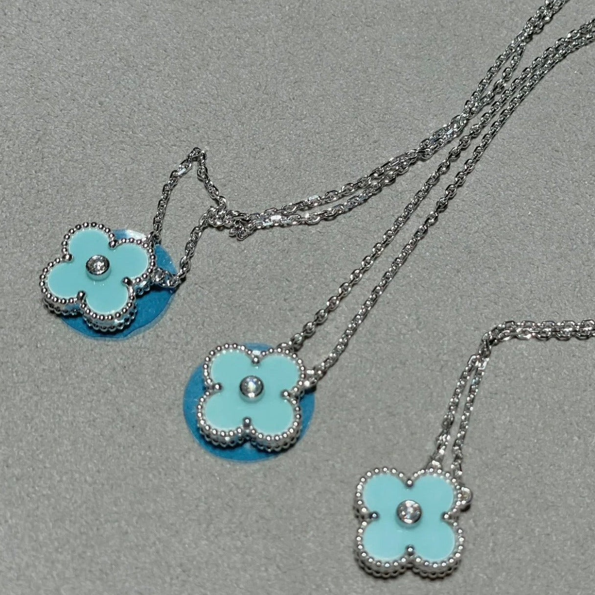 [Charm Aries Jewelry]CLOVER 1 DIAMOND LIGHT BLUE SILVER NECKLACE