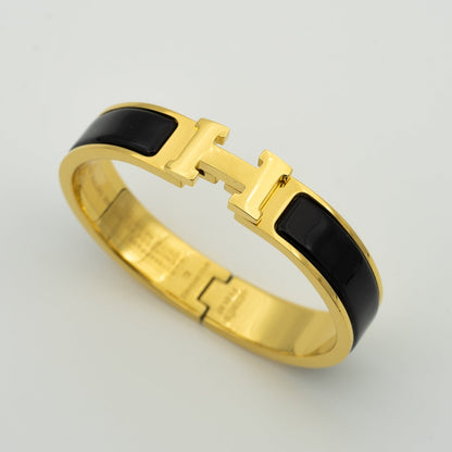 [Charm Aries Jewelry]H BLACK BRACELET