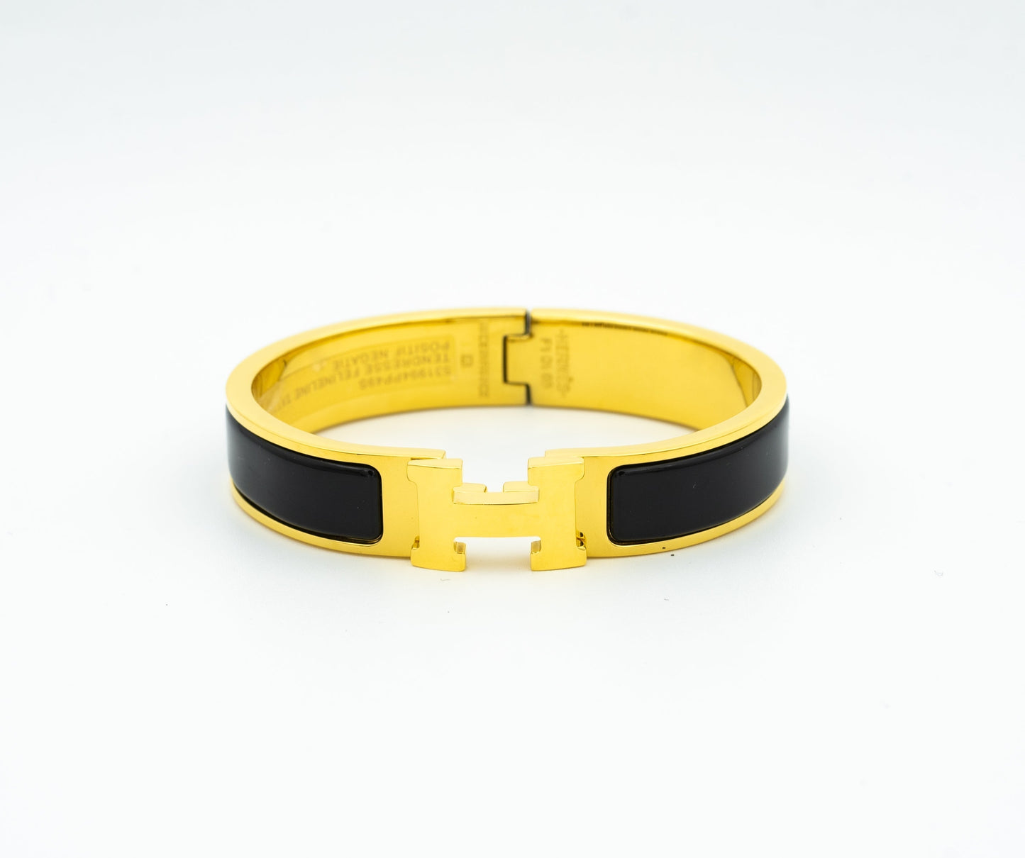 [Charm Aries Jewelry]H BLACK BRACELET