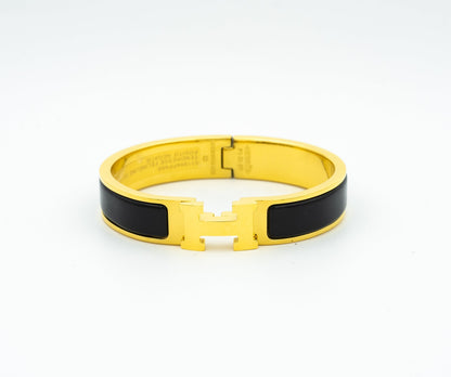 [Charm Aries Jewelry]H BLACK BRACELET