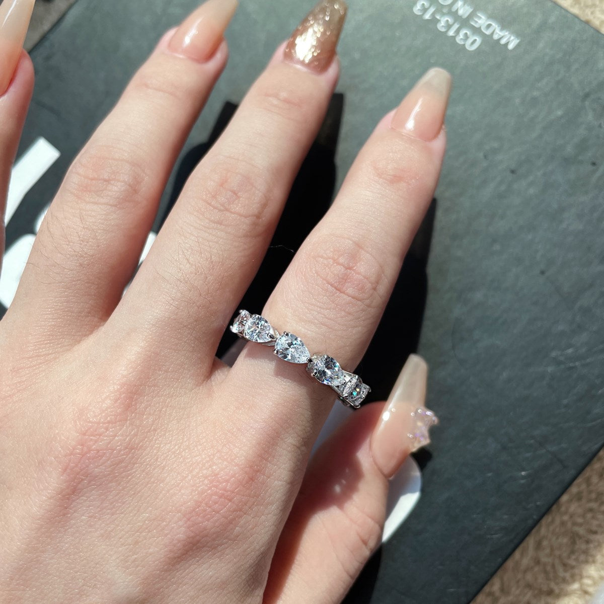 [Charm Aries Jewelry]Exquisite Pear Cut Tennis Ring