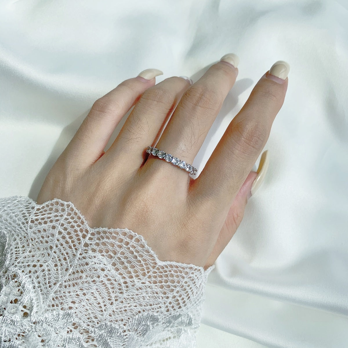 [Charm Aries Jewelry]Sparkling Round Cut Tennis Ring