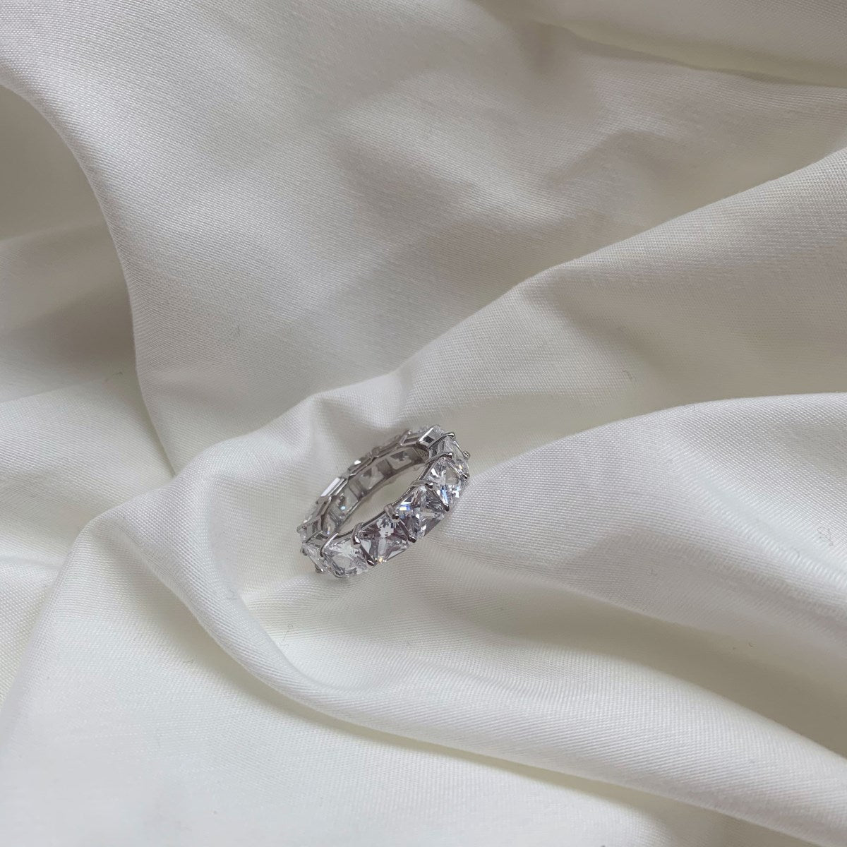 [Charm Aries Jewelry]Elegant Princess Cut Tennis Ring