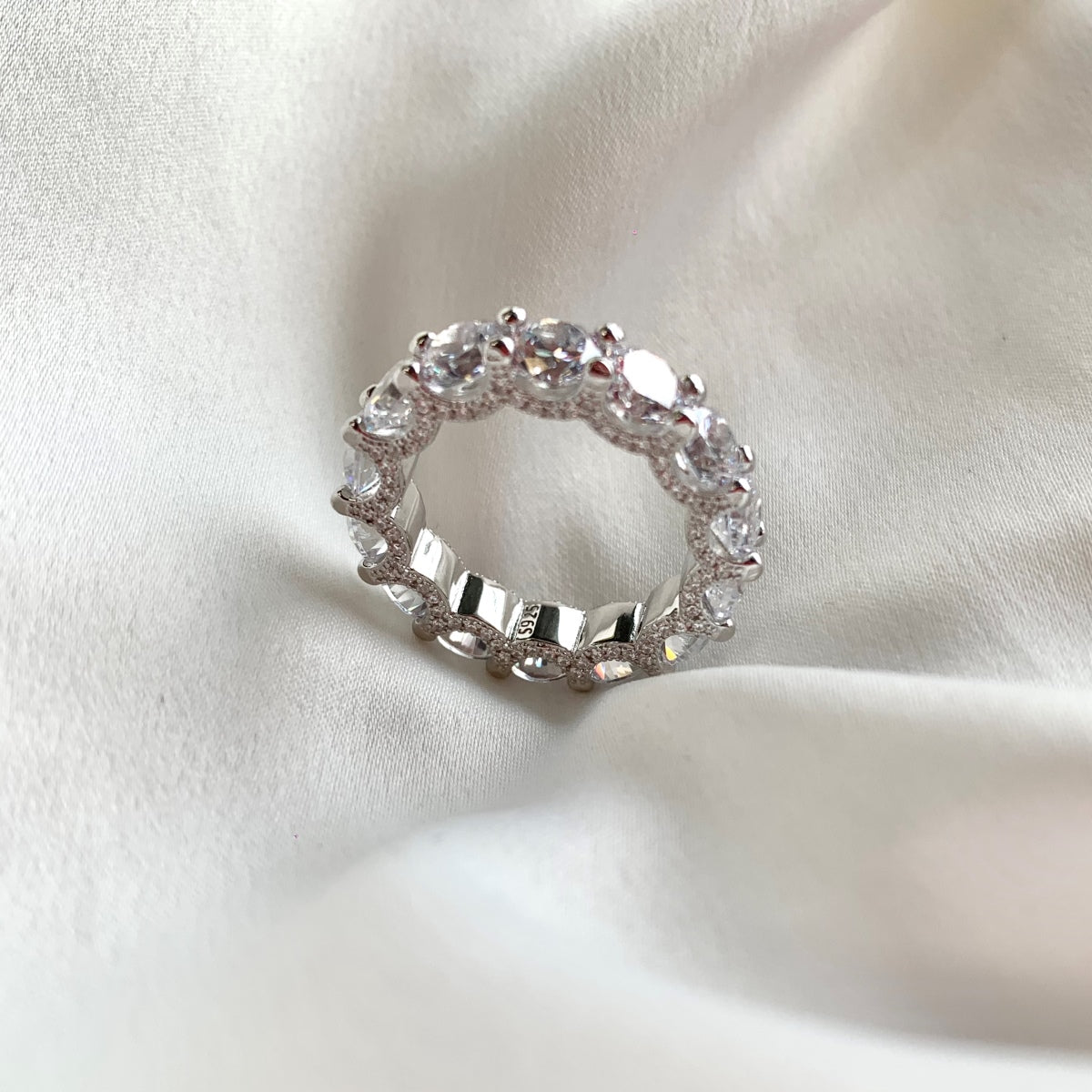 [Charm Aries Jewelry]Gorgeous Round Cut Tennis Ring