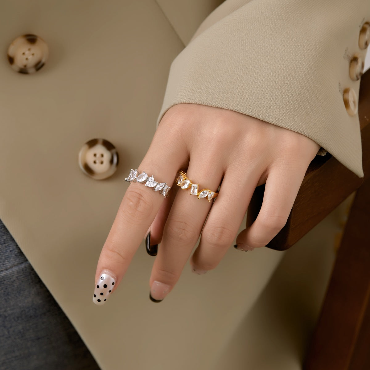 [Charm Aries Jewelry]Delicate Multi Cut Ring