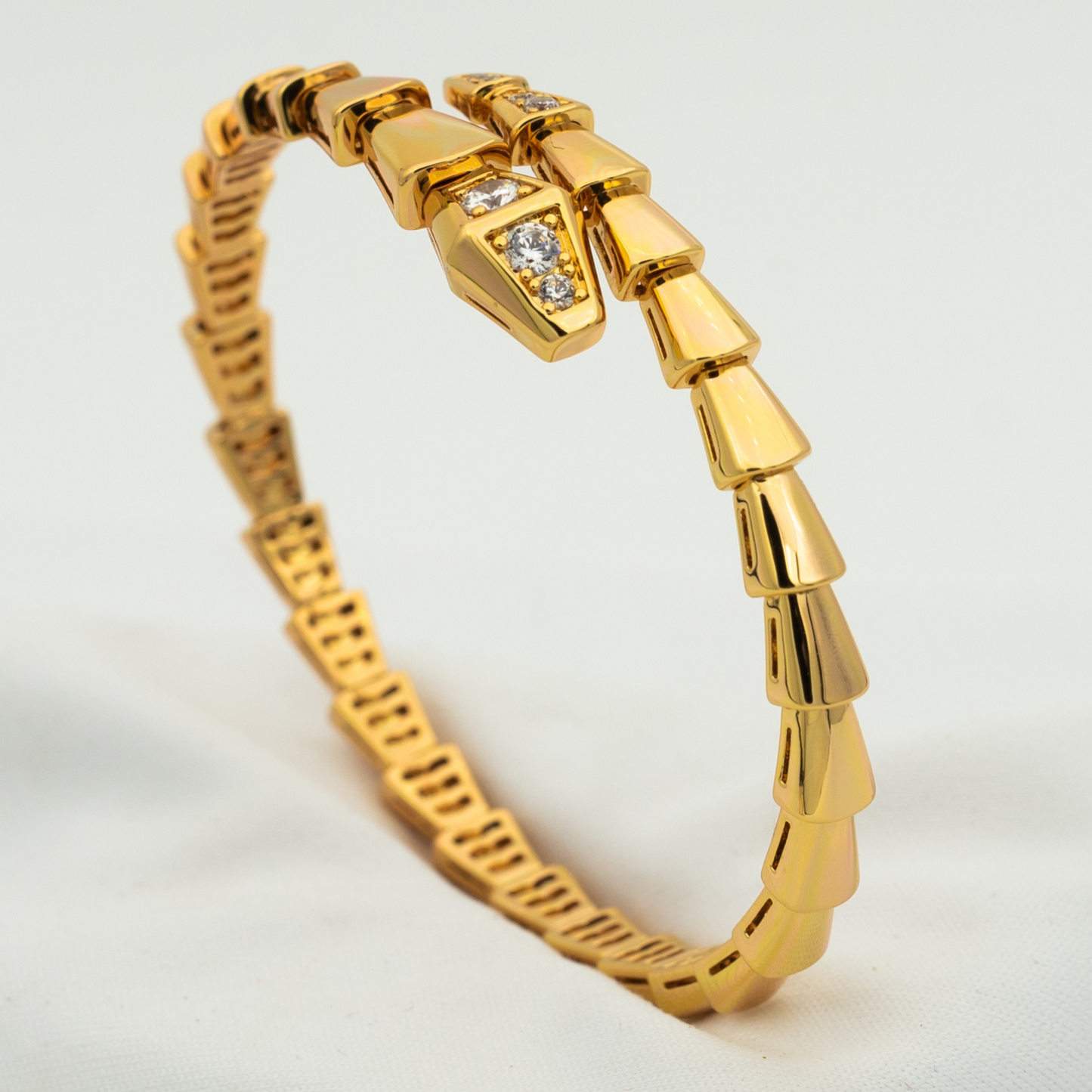 [Charm Aries Jewelry]SERPENTI BRACELET DIAMONDS