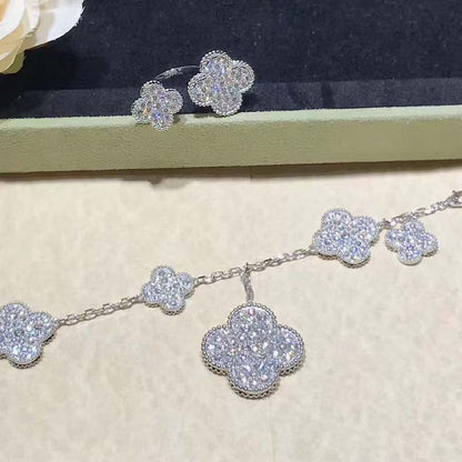 [Charm Aries Jewelry]CLOVER 6 MOTIFS SILVER DIAMOND BRACELET