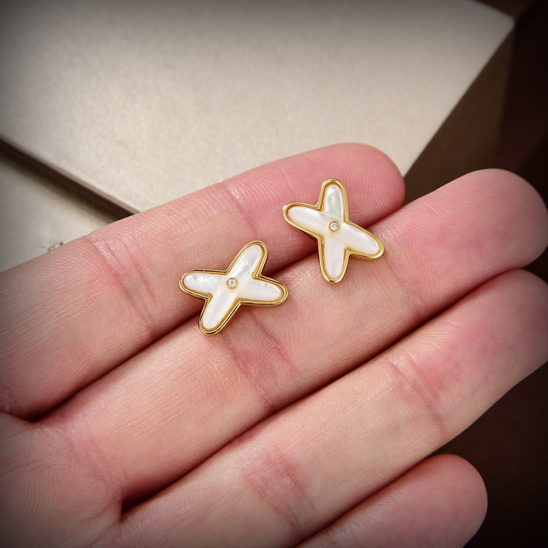 [Charm Aries Jewelry]JEUX DE WHITE MOP GOLD DIAMOND EARRINGS