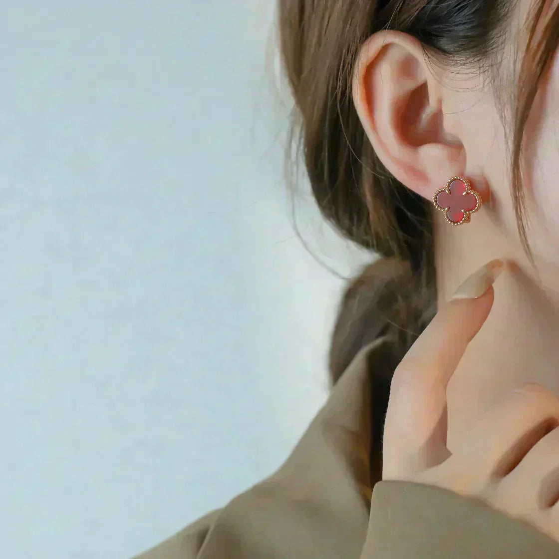 [Charm Aries Jewelry]CLOVER MEDIUM 1 MOTIFS CARNELIAN  EARRINGS