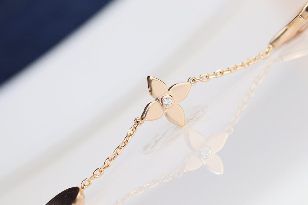 [Charm Aries Jewelry]LEAF CLOVER BRACELET