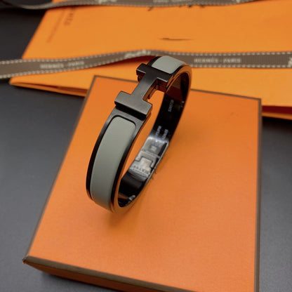 [Charm Aries Jewelry]CLIC HM SO BLACK GREY BRACELET