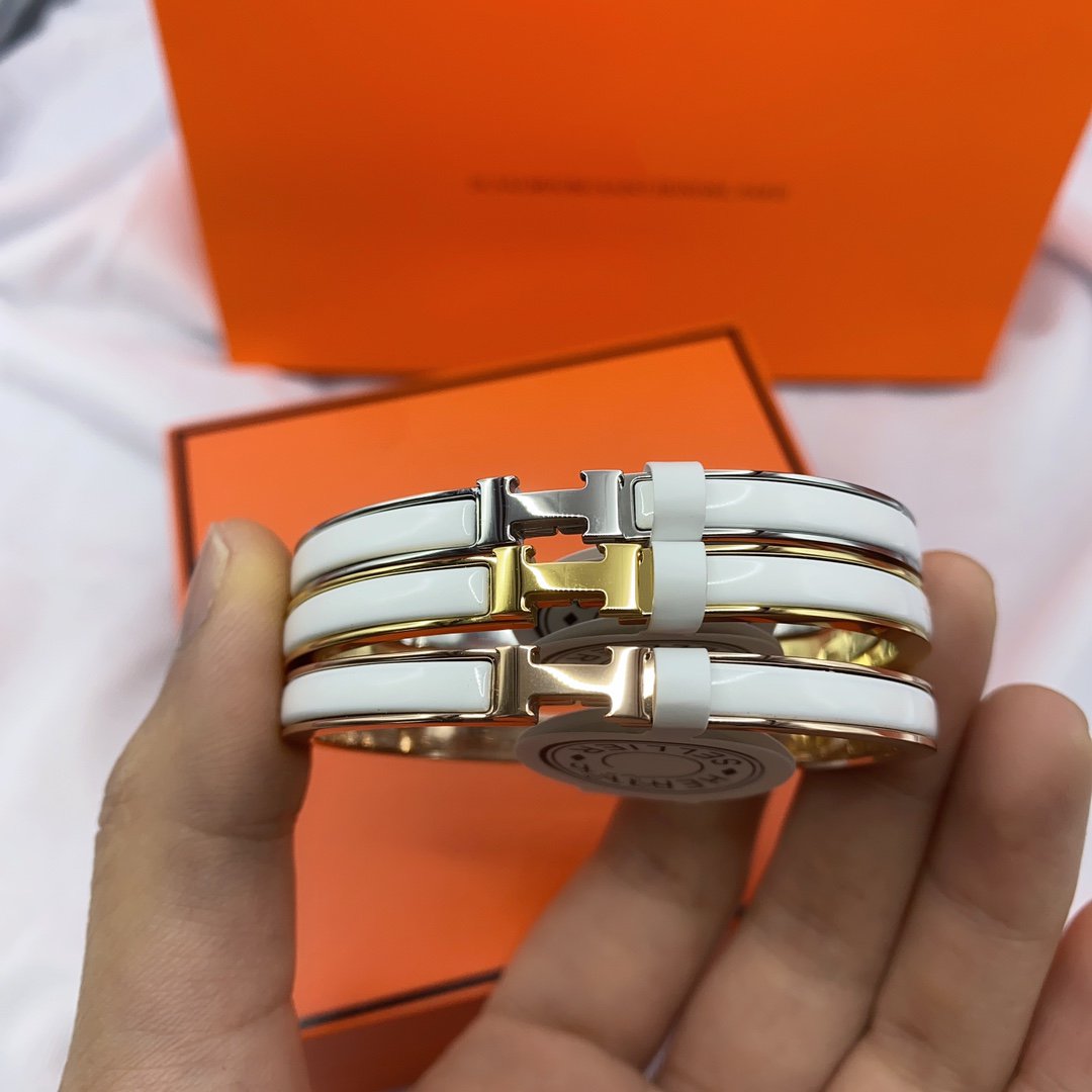 [Charm Aries Jewelry]CLASSIC HM CLIC WHITE 8MM ENAMEL BRACELET
