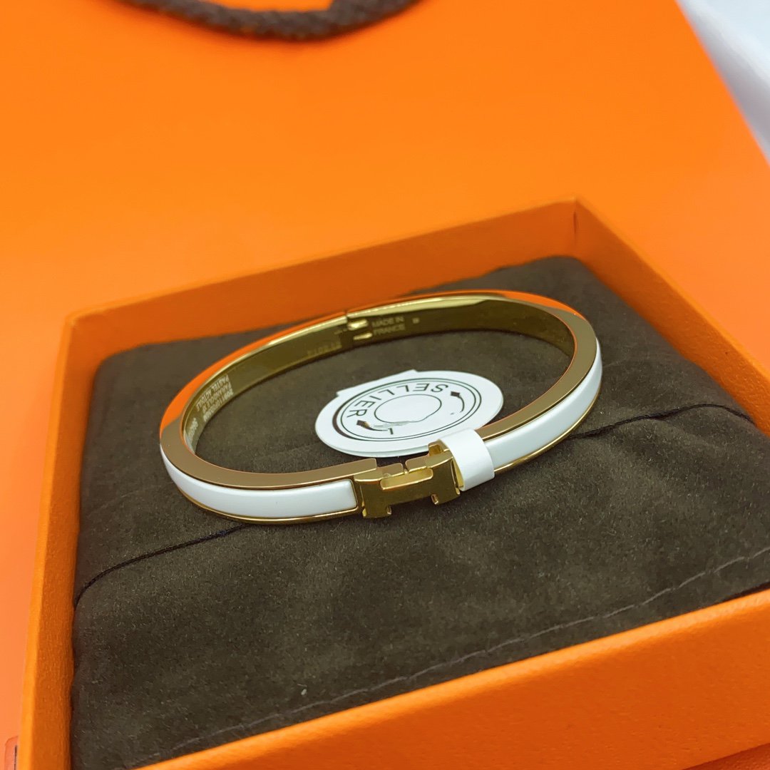 [Charm Aries Jewelry]CLASSIC HM CLIC WHITE 8MM ENAMEL BRACELET