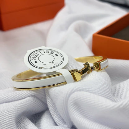 [Charm Aries Jewelry]CLASSIC HM CLIC WHITE 8MM ENAMEL BRACELET
