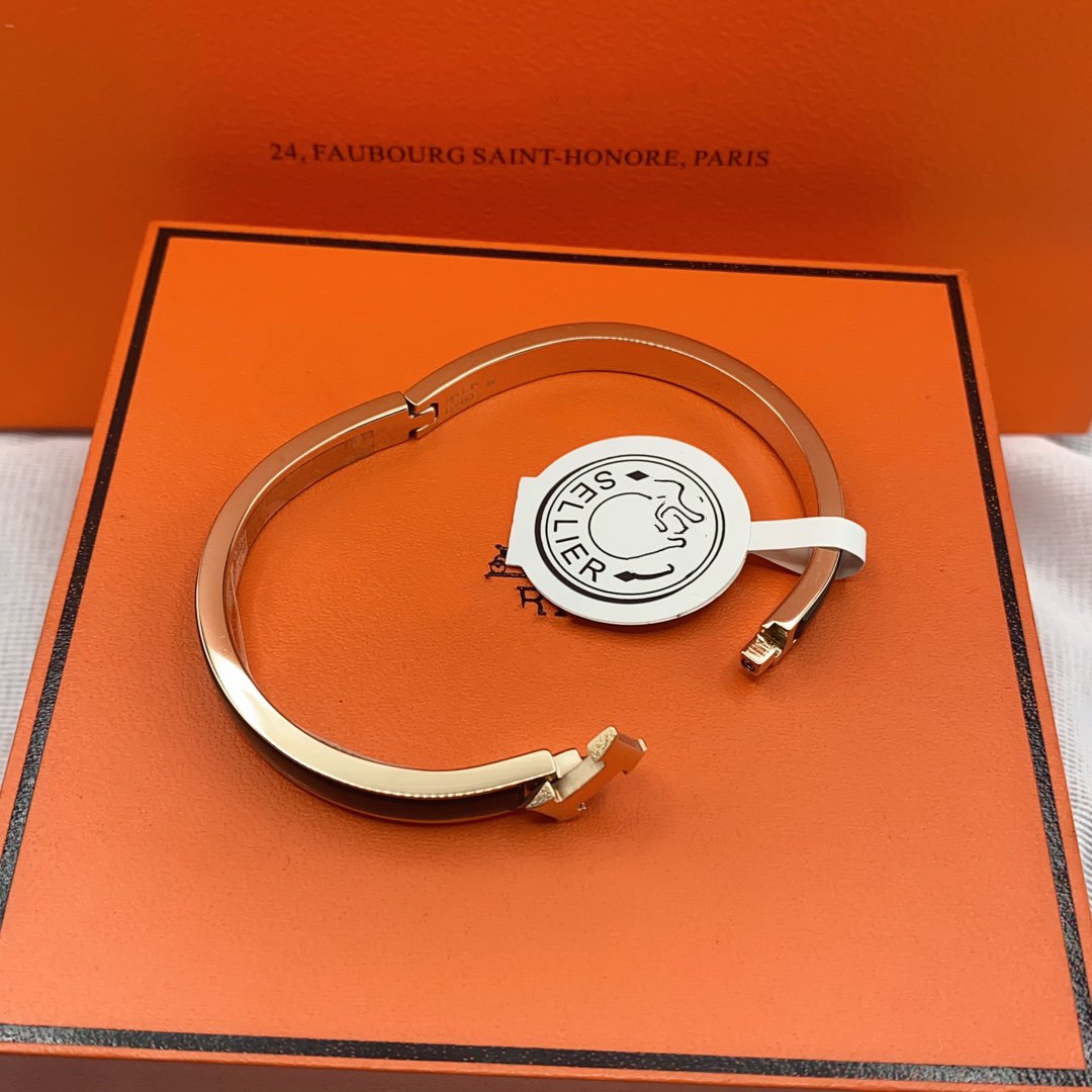 [Charm Aries Jewelry]CLASSIC HM CLIC BLACK 8MM ENAMEL BRACELET