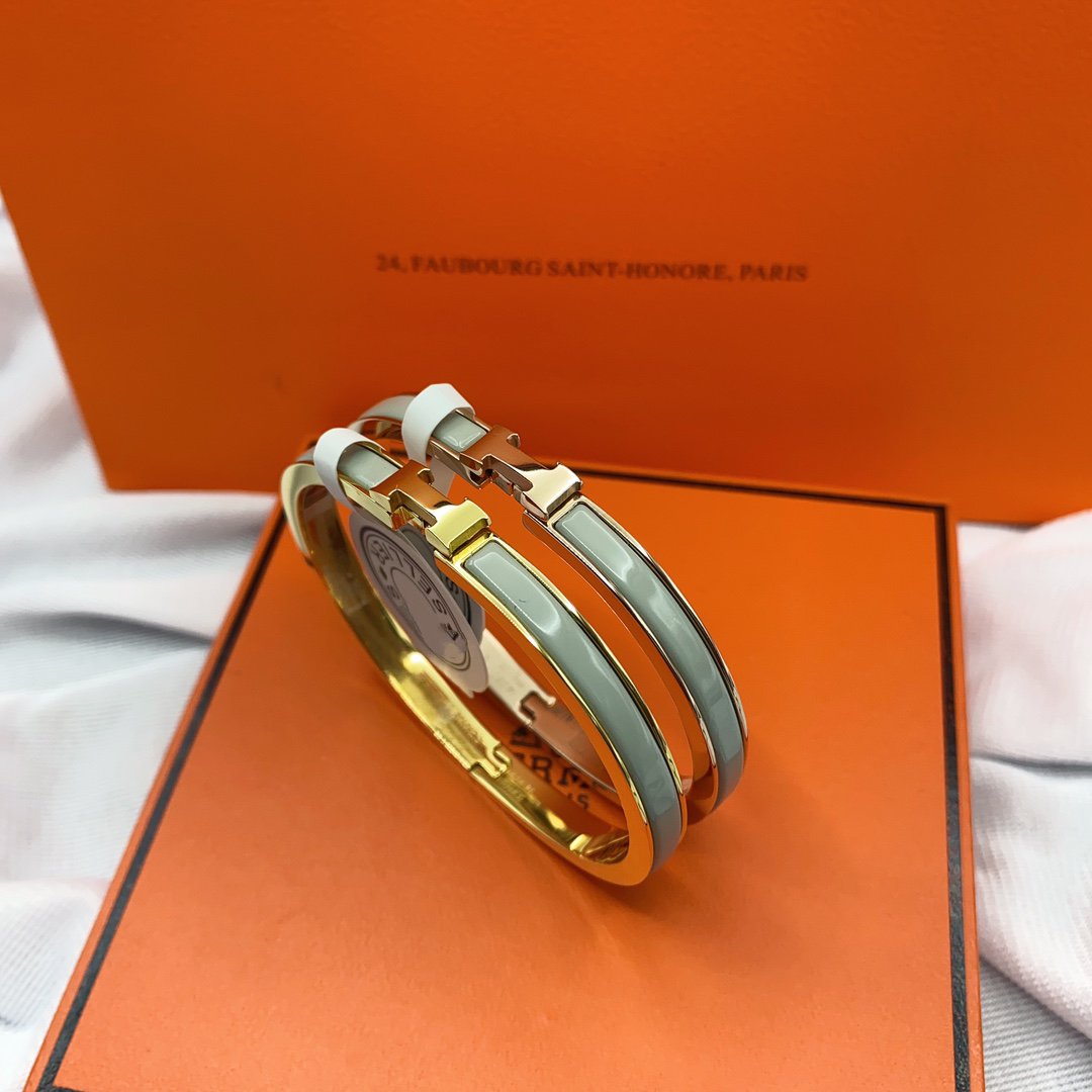 [Charm Aries Jewelry]CLASSIC HM CLIC GREEN 8MM ENAMEL BRACELET