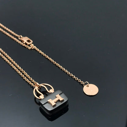 [Charm Aries Jewelry]WOMEN'S HM AMULETTES CONSTANCE PENDANT NECKLACE