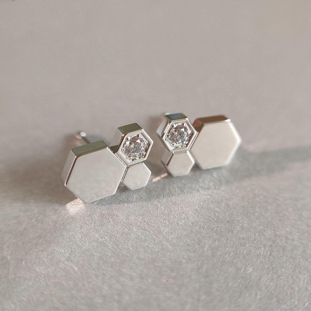 [Charm Aries Jewelry]BEE LOVE SILVER DIAMOND EARRINGS