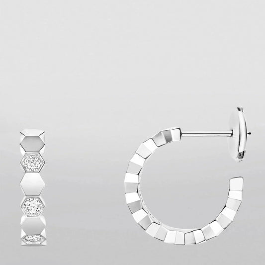 [Charm Aries Jewelry]Hollow Design Four-Leaf Clover Flower Shape Ring