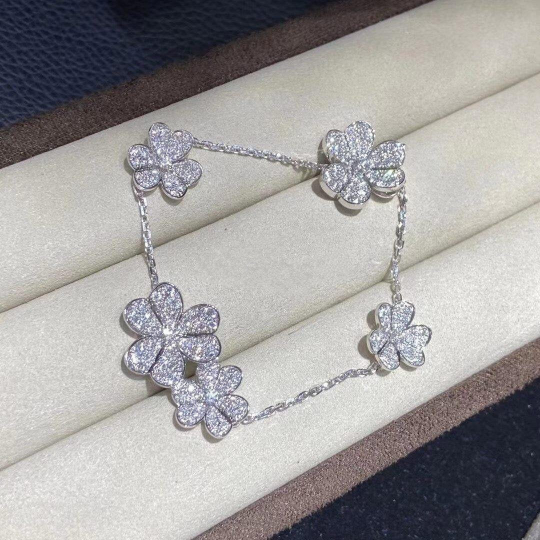[Charm Aries Jewelry]FRIVOLE SILVER 5 FLOWERS BRACELET