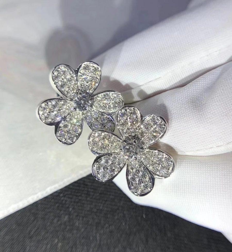 [Charm Aries Jewelry]FRIVOLE SILVER FLOWER DIAMOND EARRINGS