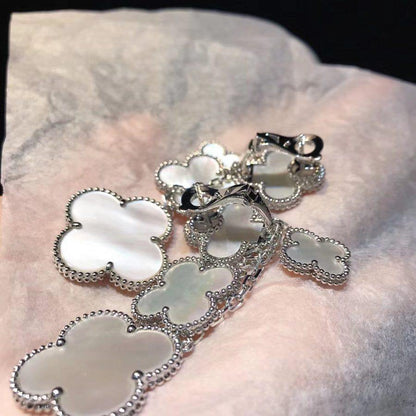 [Charm Aries Jewelry]CLOVER EARRINGS WHITE MOP 4 MOTIFS SILVER