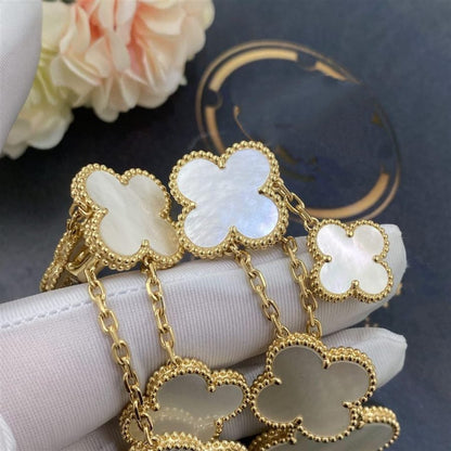 [Charm Aries Jewelry]CLOVER EARRINGS WHITE MOP 4 MOTIFS GOLD