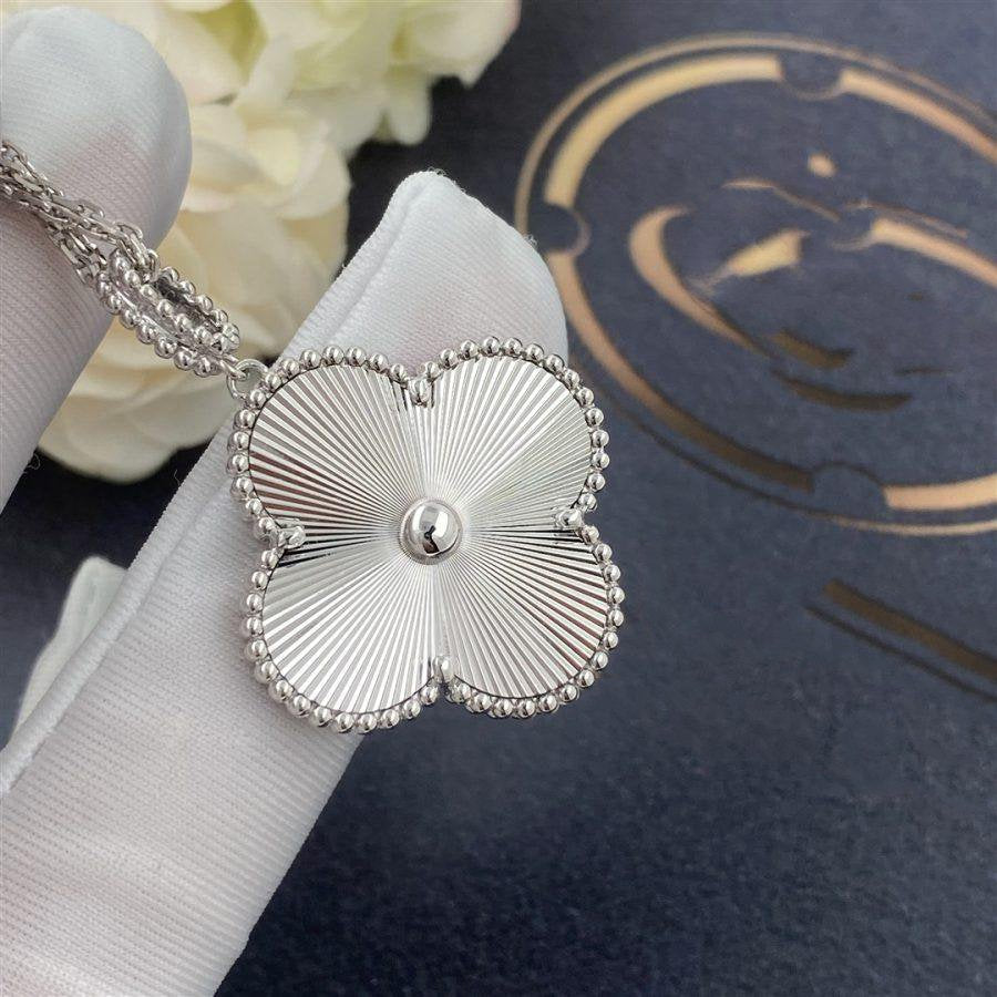 [Charm Aries Jewelry]CLOVER 25MM SILVER BIG CLOVER NECKLACE