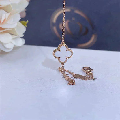 [Charm Aries Jewelry]CLOVER WHITE MOP SINGLE FLOWER BRACELET