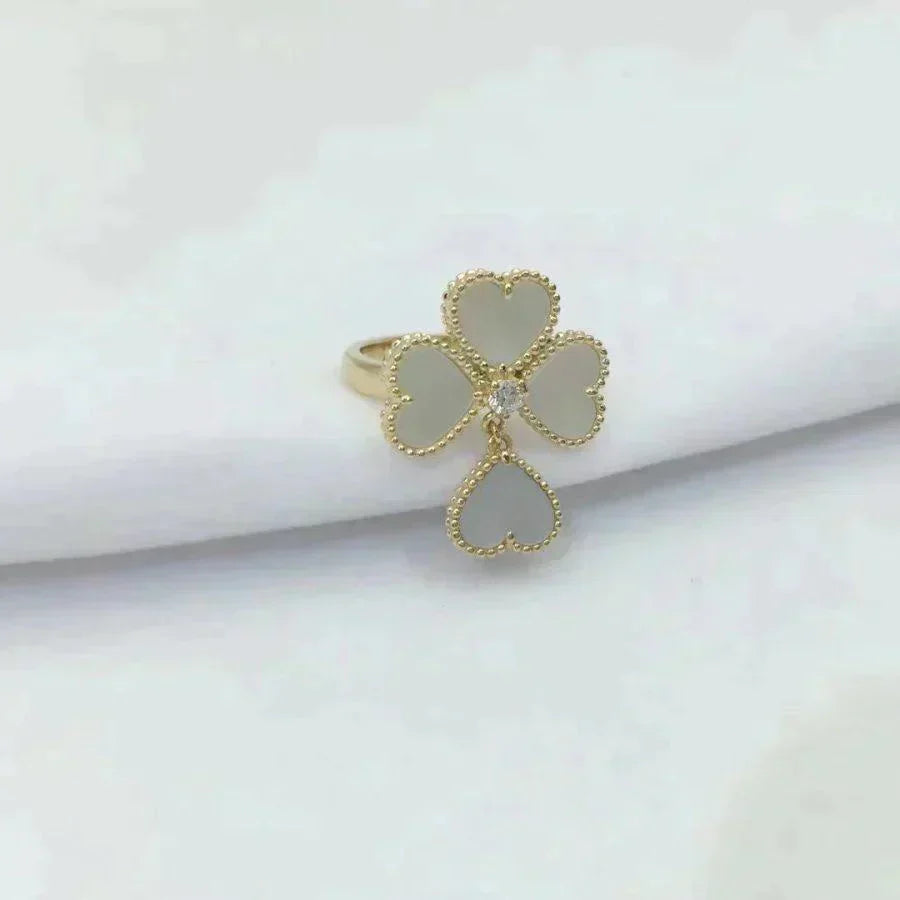 [Charm Aries Jewelry]SWEET CLOVER WHITE MOP RING