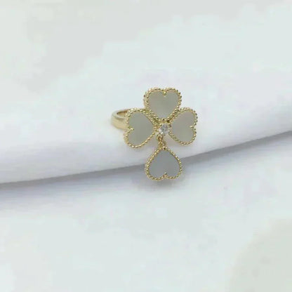 [Charm Aries Jewelry]SWEET CLOVER WHITE MOP RING