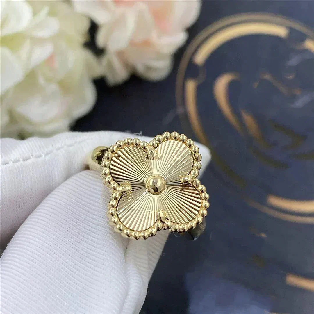 [Charm Aries Jewelry]CLOVER GOLD RING