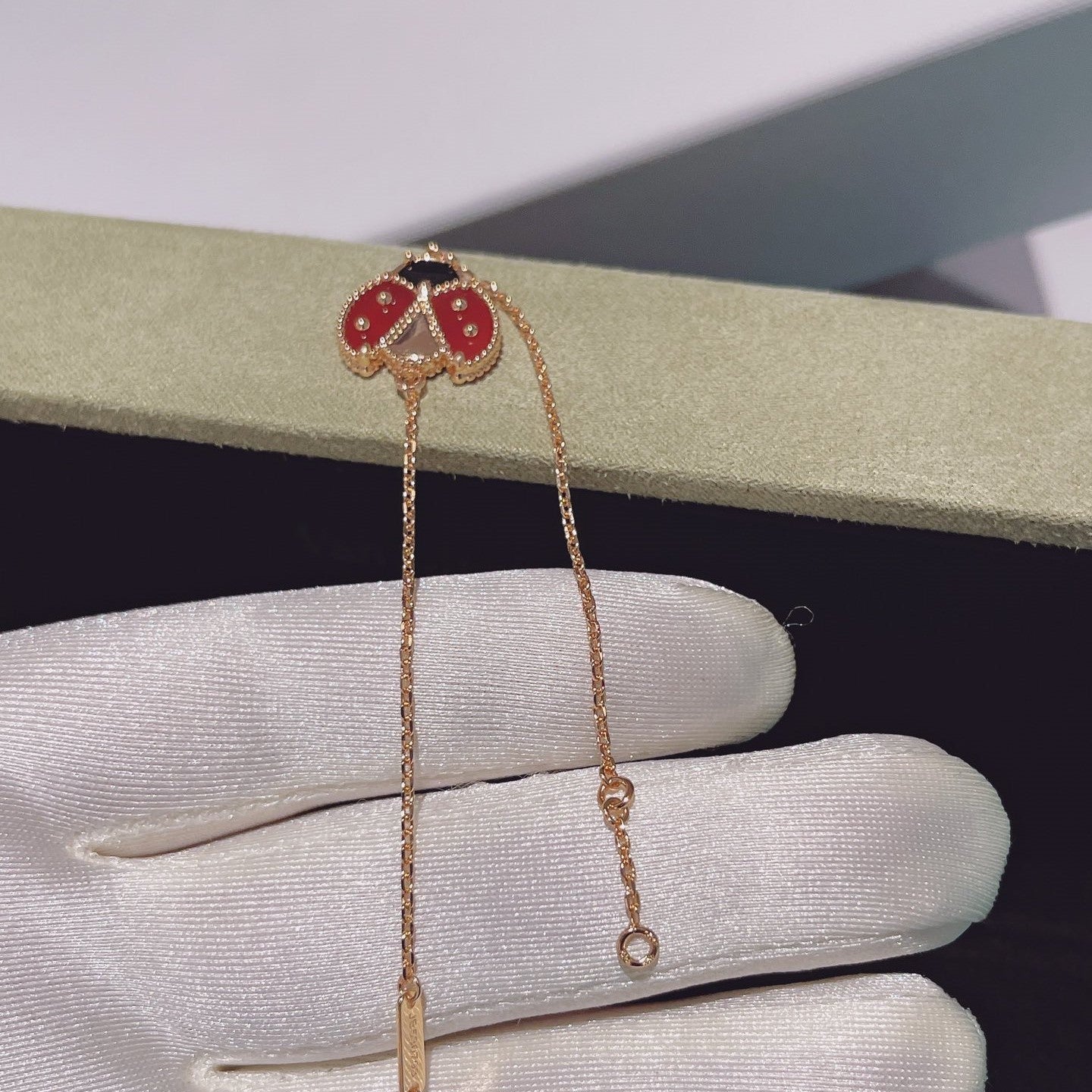 [Charm Aries Jewelry]LUCKY SPRING 1 MOTIF PINK GOLD BRACELET