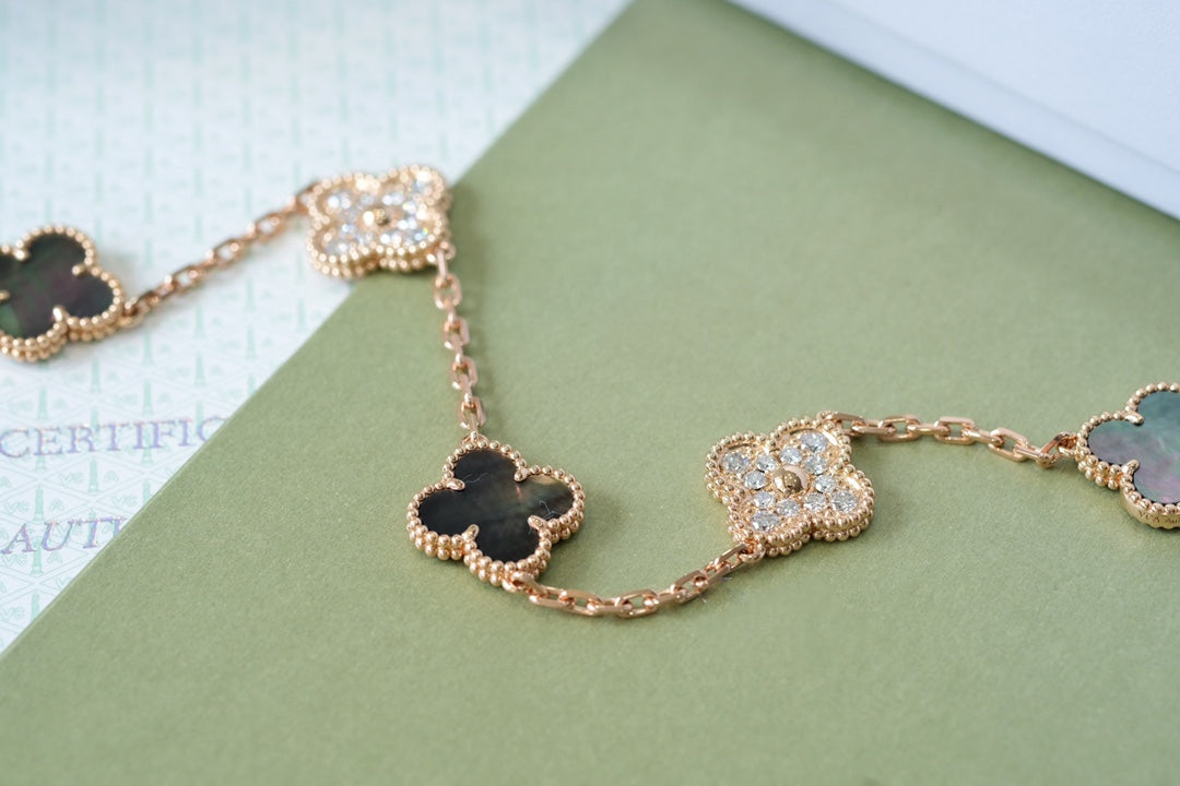 [Charm Aries Jewelry]CLOVER 5 MOTIFS DARK MOP AND DIAMONDS PINK GOLD BRACELET