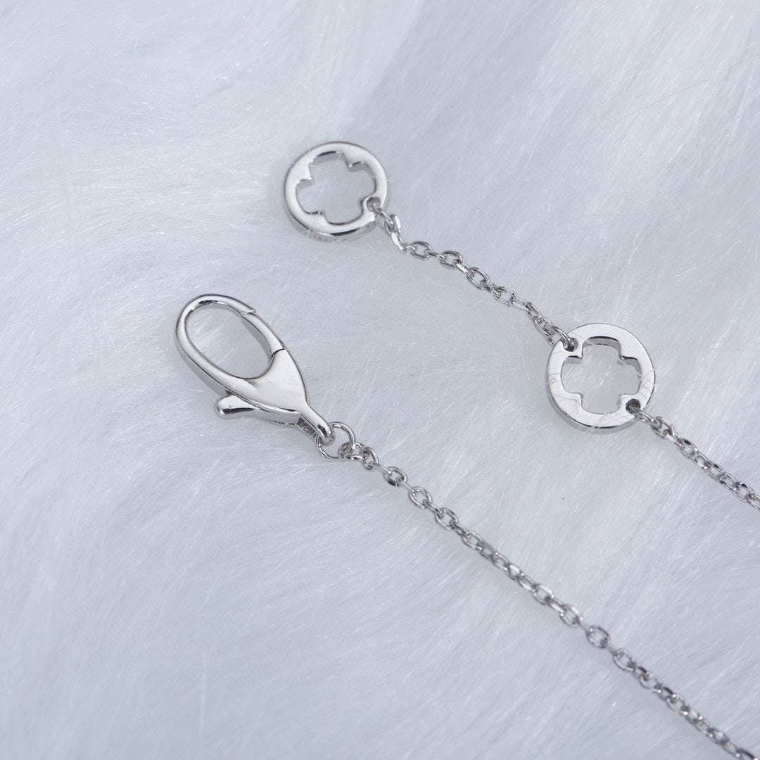[Charm Aries Jewelry]FIOREVER NECKLACE DIAMOND CENTER