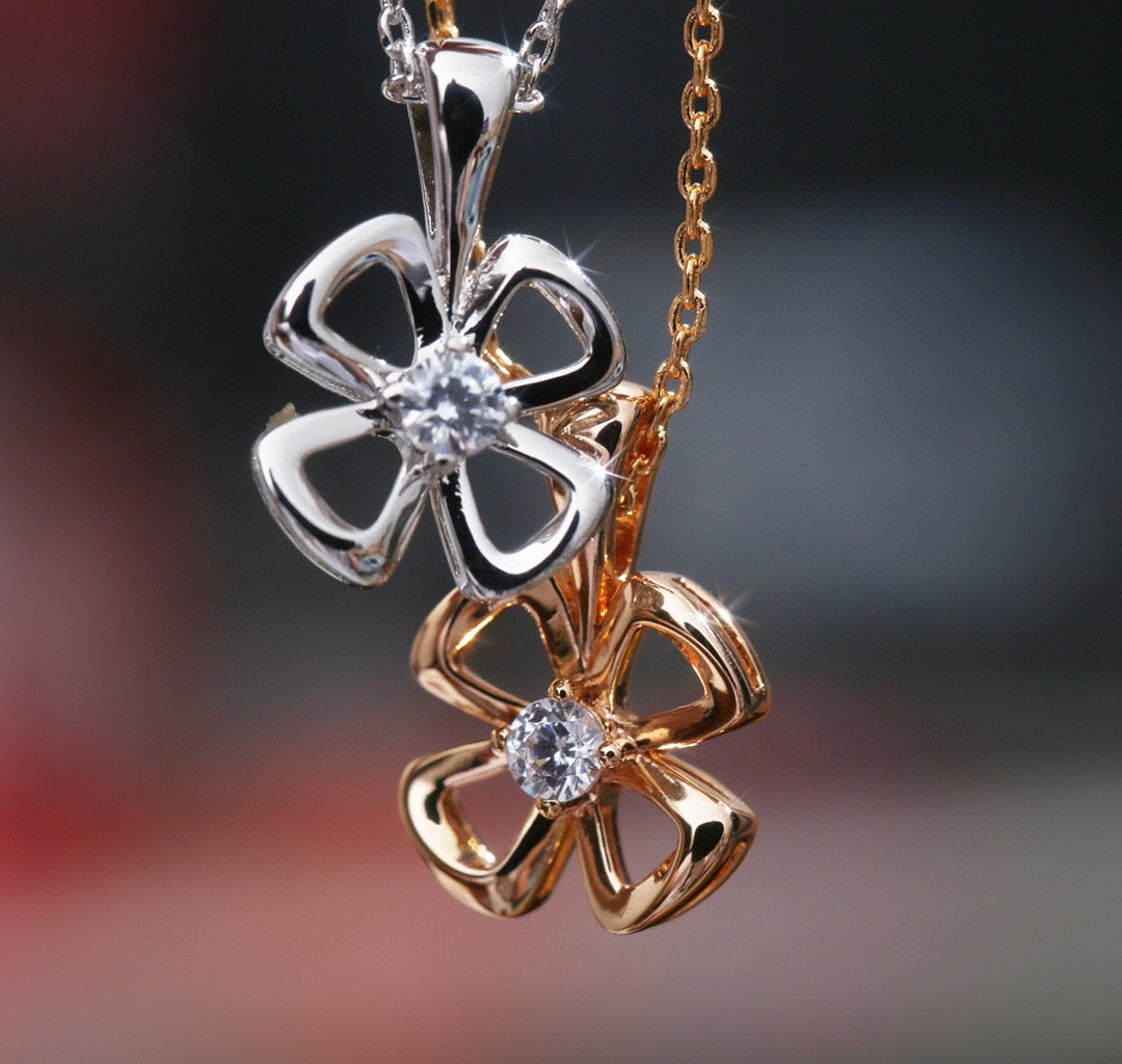 [Charm Aries Jewelry]FIOREVER NECKLACE DIAMOND CENTER